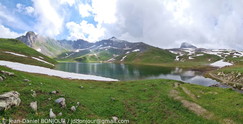 Lac du Plan de la Grassaz (2320), en-dessous du Col du Palet 2020-07-13 196.jpg