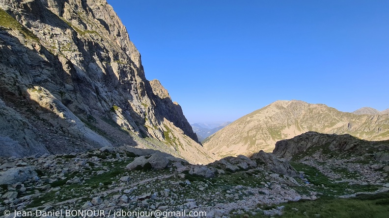 Sur le chemin du Pas du Mont Colomb (2548), au-dessus de Madone de Fenestre 2020-08-01 826.jpg