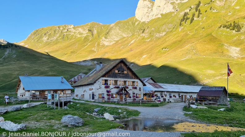 Refuge de Bise (1506) 2020-09-04 049.jpg