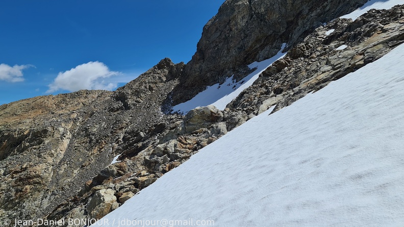 Zone supérieure (~2740m) du glacier du Gélas... qu'il faut traverser 2021-07-14 454.jpg