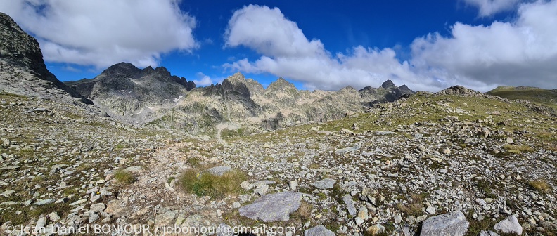 Depuis la Baisse de Fontanalba (2568m), vue vers l'Ouest 2021-07-17 638.jpg