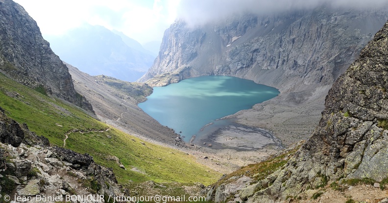 Depuis le Col des Grangettes (2685), le Lac de l'Eychauda (2520) 2022-07-20 602.jpg