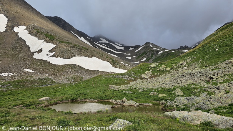 Val d'Es-cha, avec au fond le Piz Blaisun et le col Fuorcla Pischa 2024-07-24 030.jpg